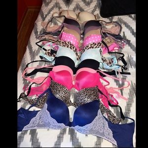 Victoria’s Secret bra bundle